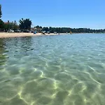 Seaside Rebecca 度假居 尼基季