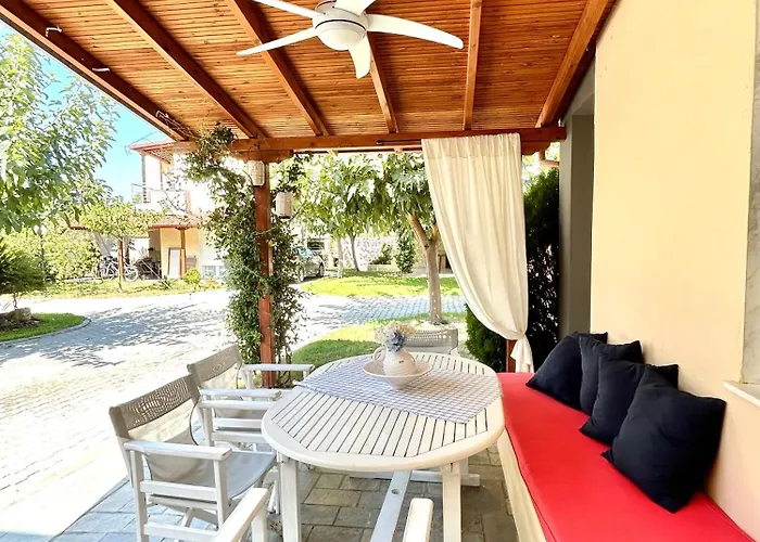 Seaside Rebecca Tatil Evi